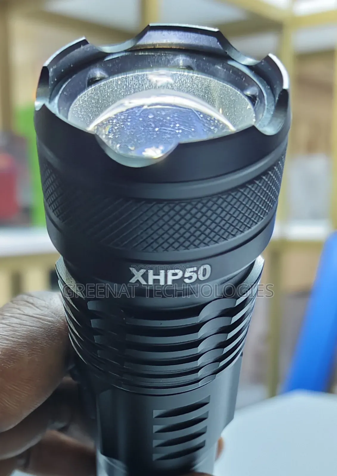 Rechargeable Powerful 2000 Lumens Flash Light Torch Zoom Adjustable