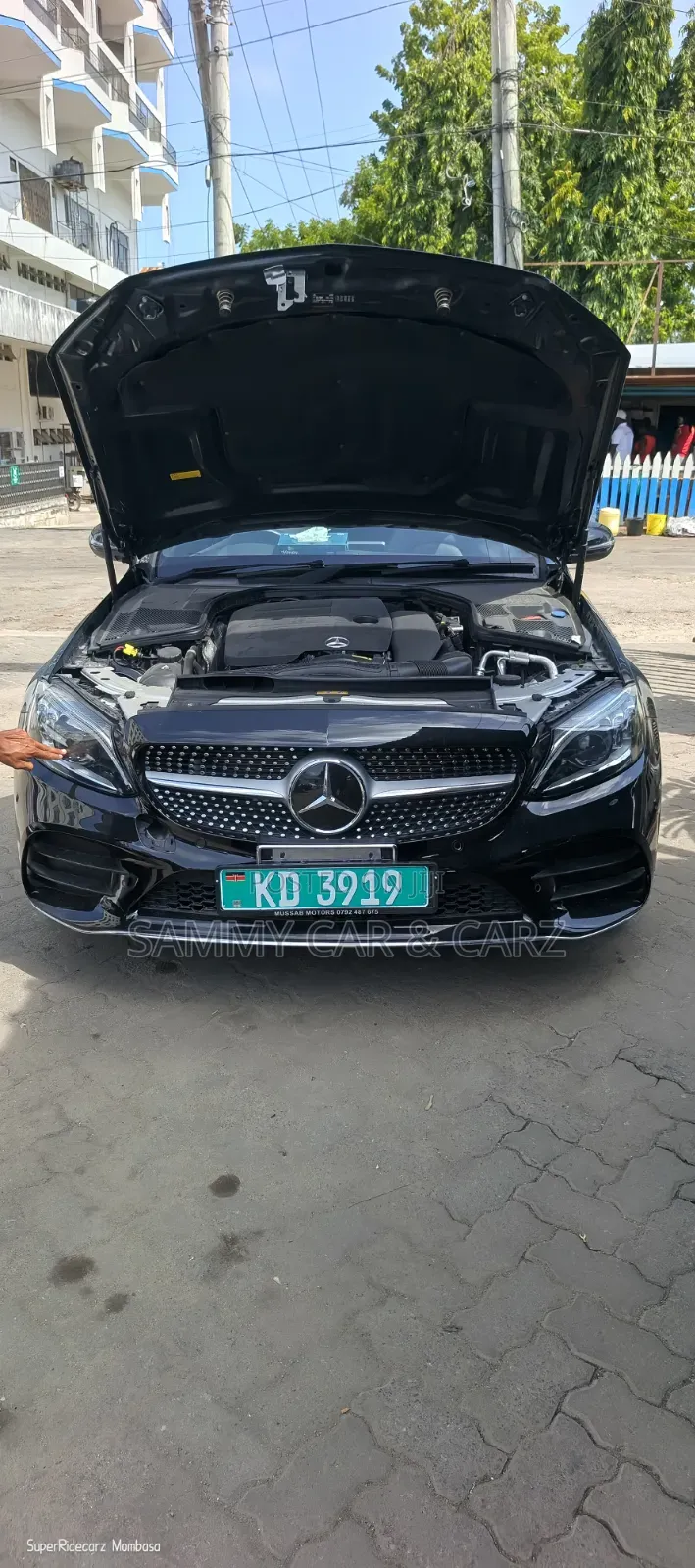 Mercedes-Benz C200 2020 Black