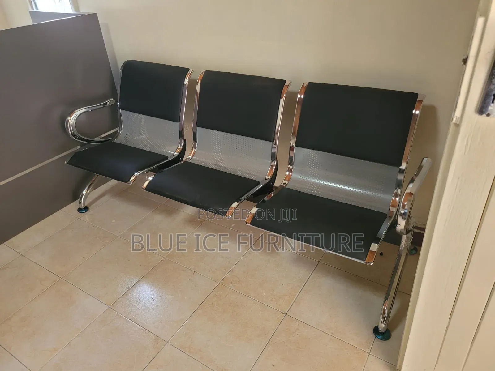 3 Seater Comfort Waiting Bench Chair