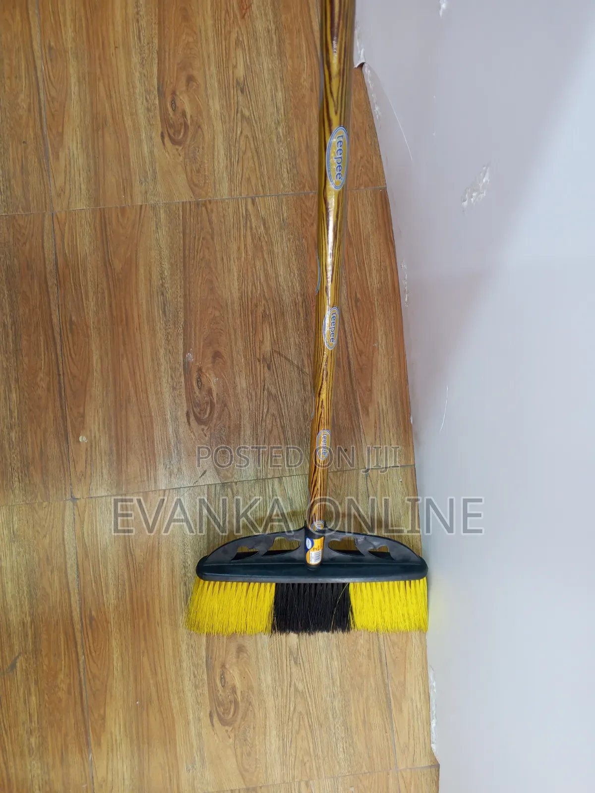 Teepee C45FH Soft Broom