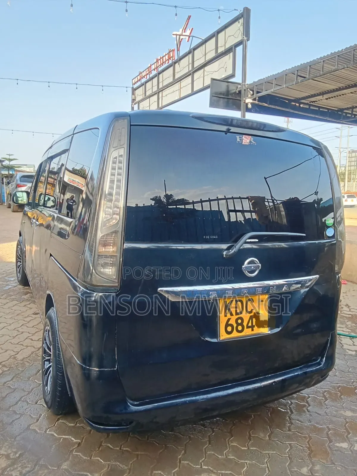 Nissan Serena 2013 Black