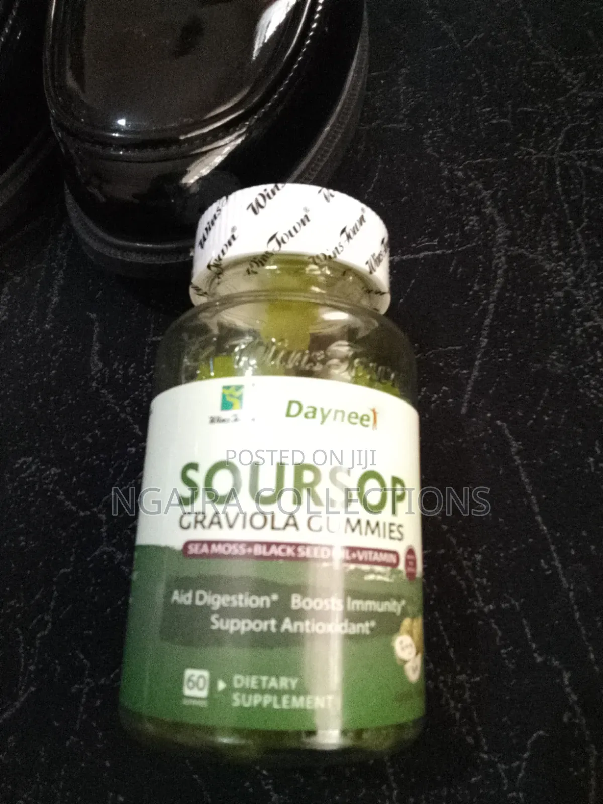 Soursop Graviola Gummies - With Seamos - Black Seed Oil + Vitamin
