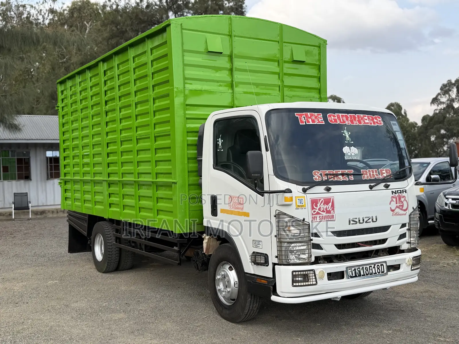 Isuzu NQR 2022