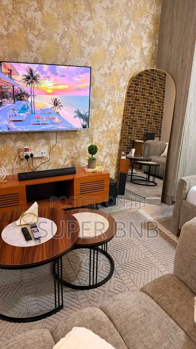 Ruaka
Airbnb Studio Next to Quickmart, Banana Road