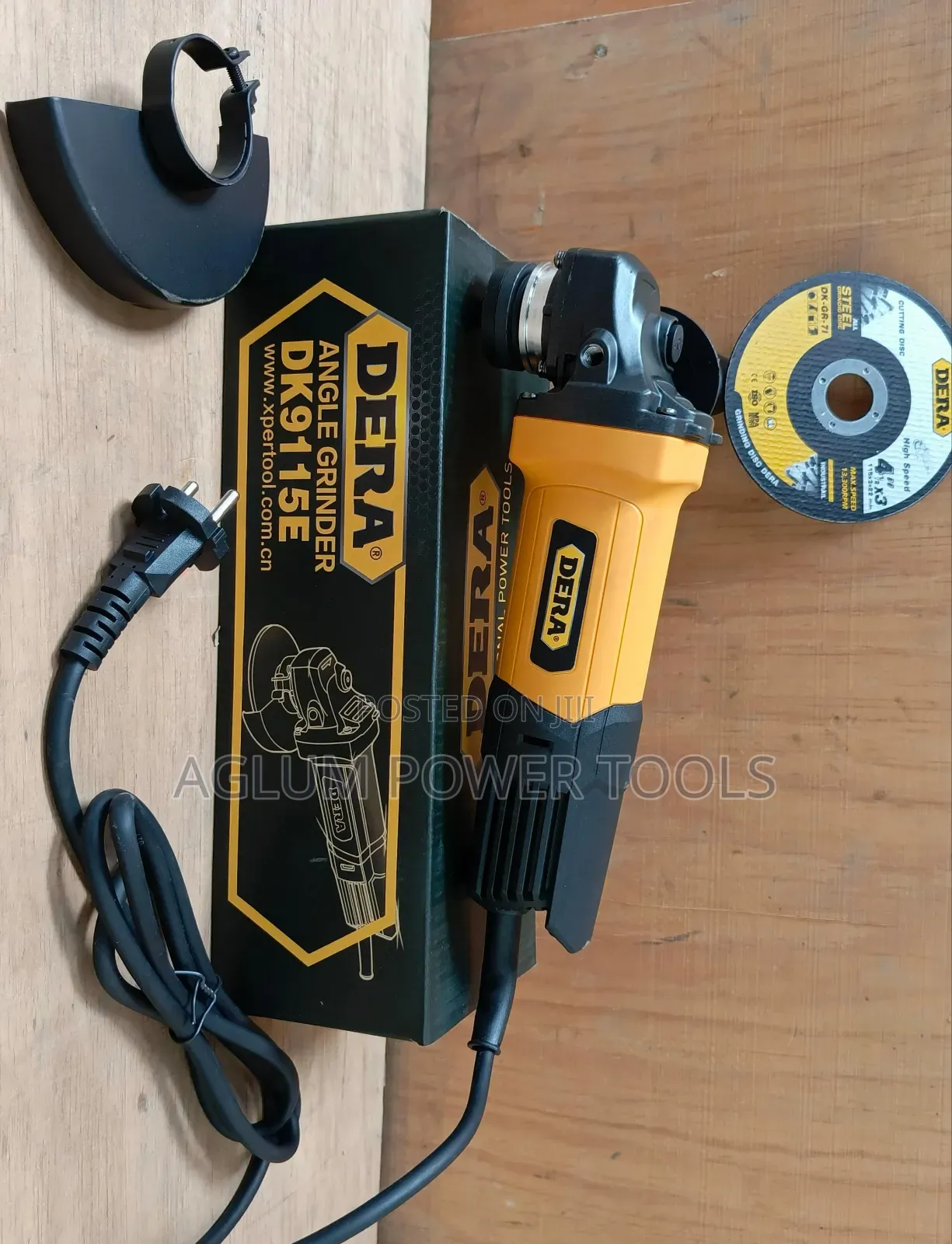 Dk9115e Dera Angle Grinder 4.5'