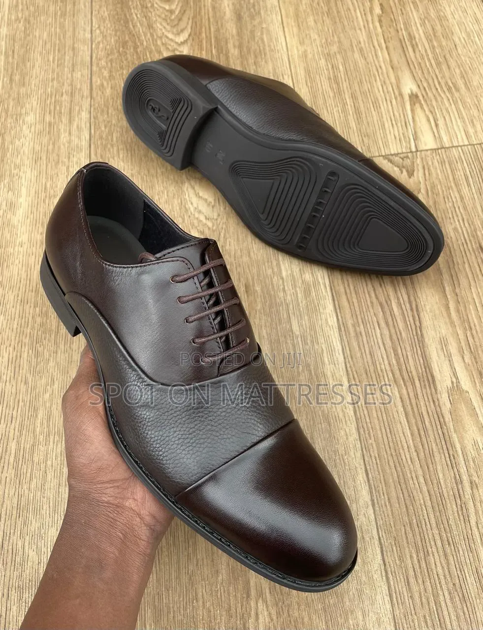 Quality Leather Shoes for Men. Available in Colour Black and Brown.