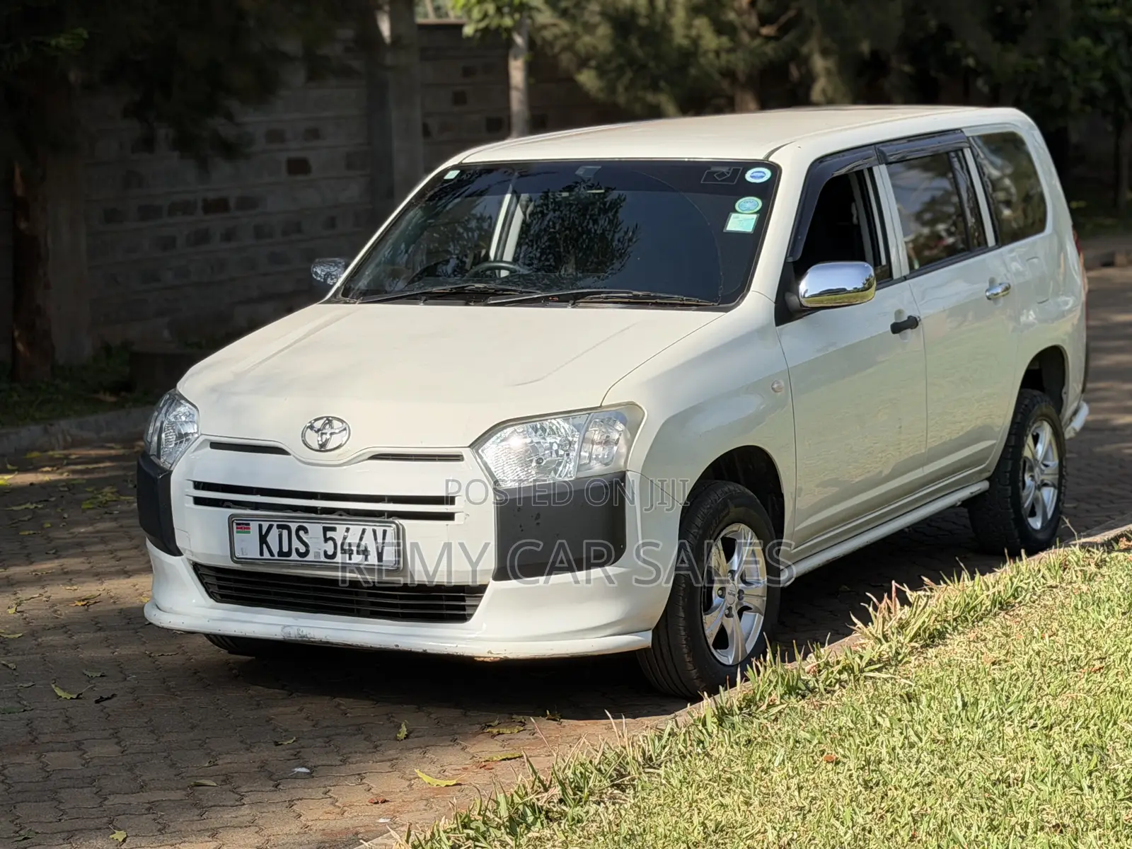 Toyota Probox 2018 White