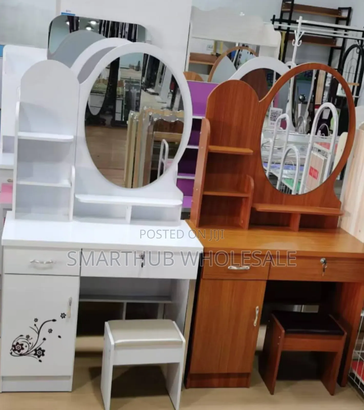 White Executive Dressing Table in White and Brown