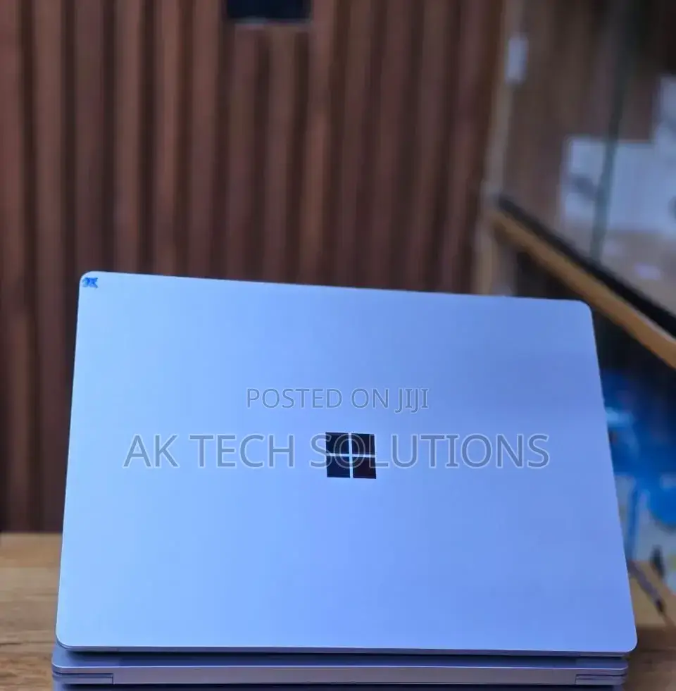 Laptop Microsoft Surface Pro 4 16GB AMD Ryzen 5 SSD 256GB