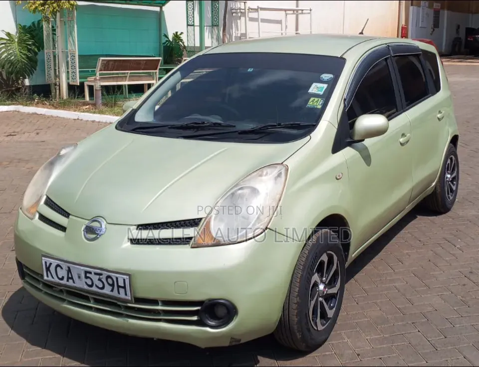 Nissan Note 2008 Green
