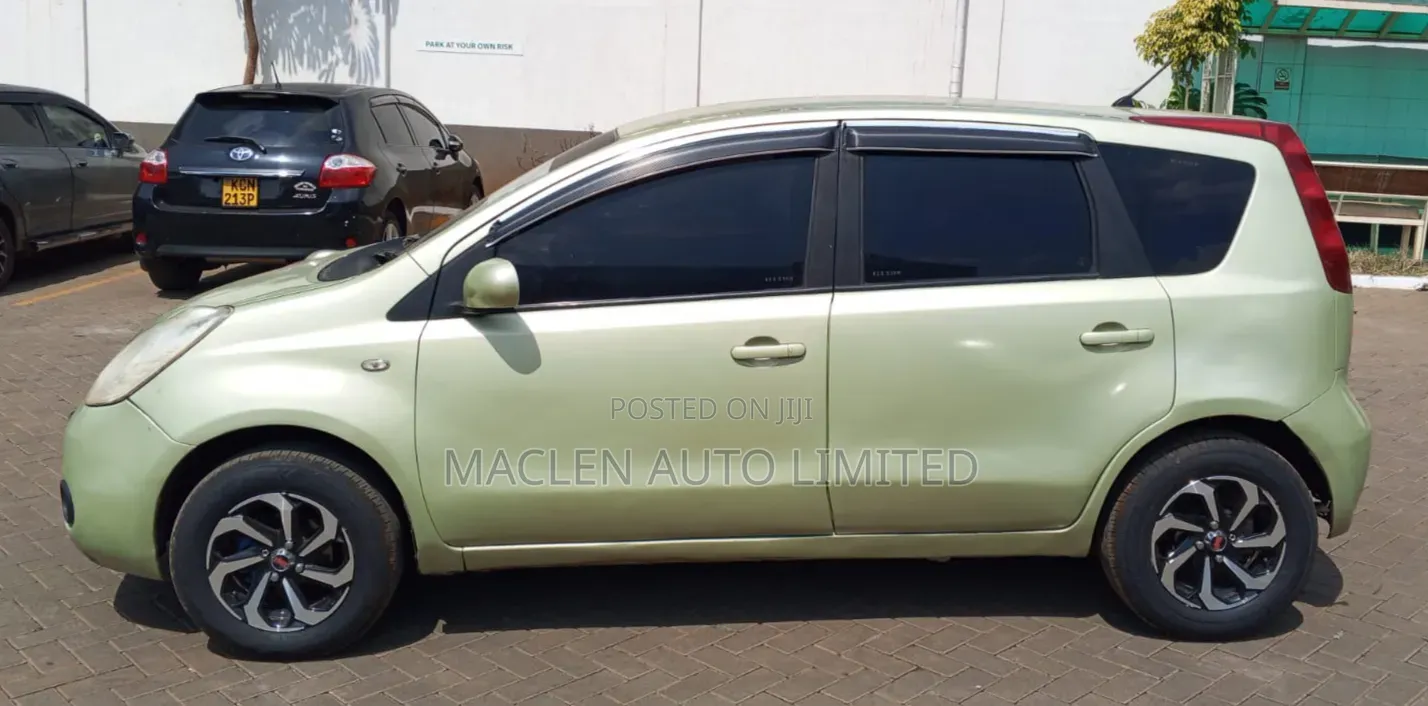 Nissan Note 2008 Green