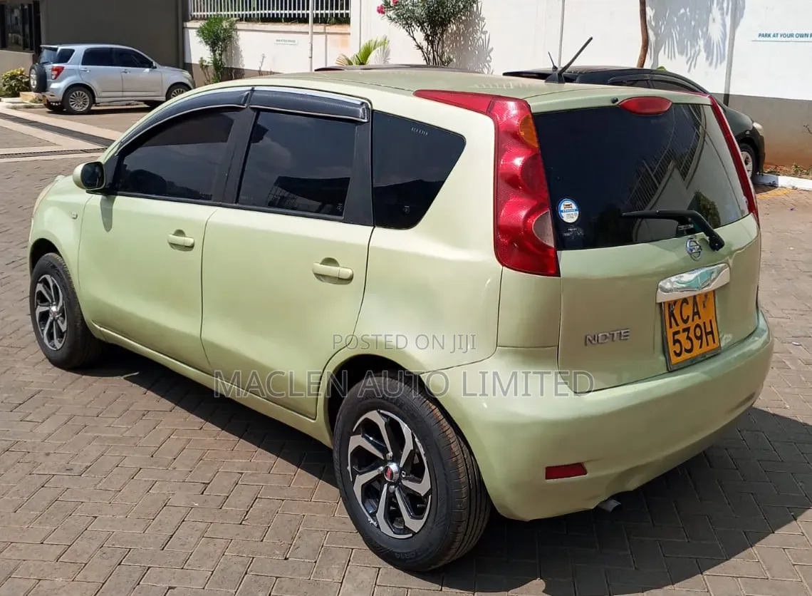 Nissan Note 2008 Green