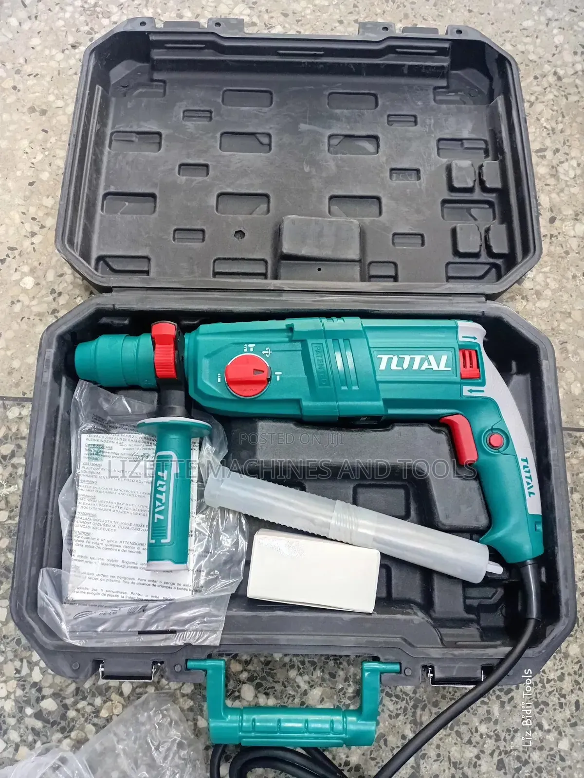 Total 800w Rotary Hammer