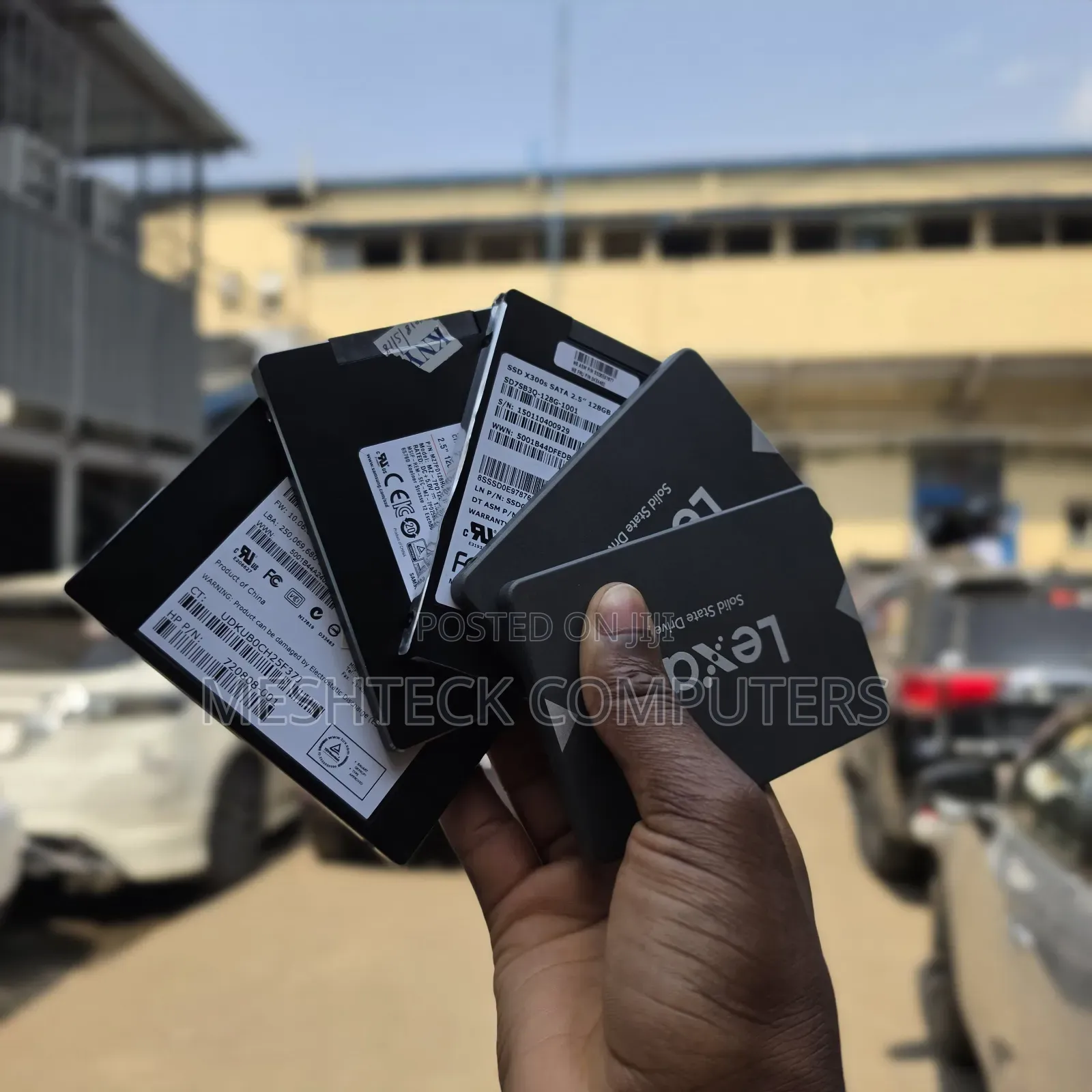 Solid State Drive 128gb
Kes. 2,500/-