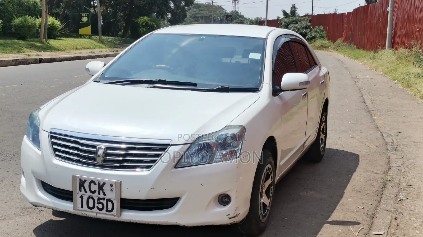 Toyota Premio 2010 White