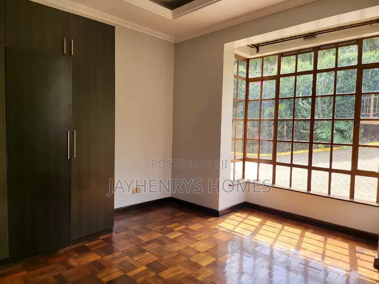 4bdrm House in Rosslyn for rent