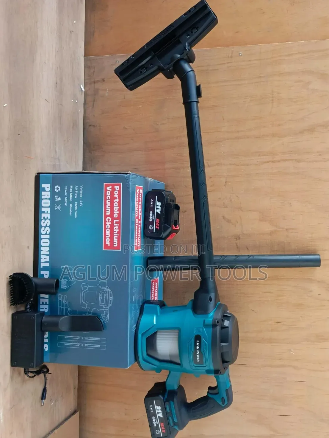 Cordless Vacuum Cleaner With 2 Batteries
