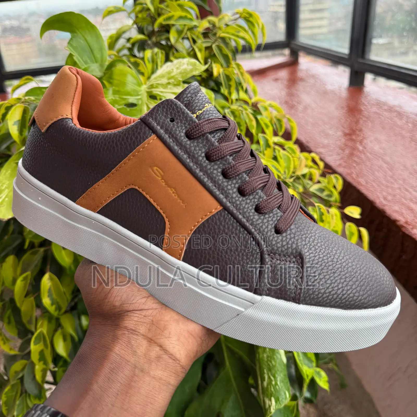 Santoni Pebbled Leather Smart Casuals