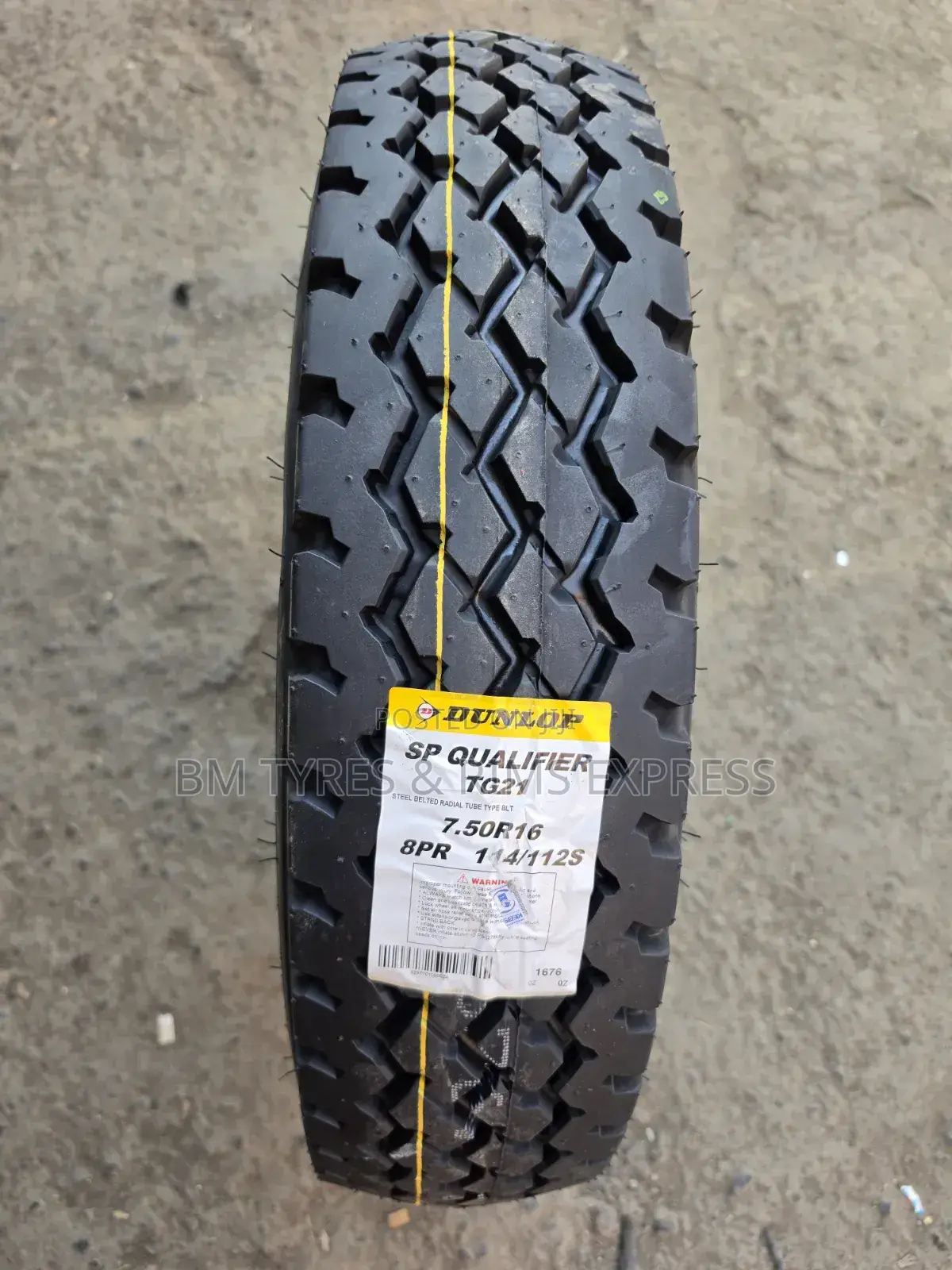 750 R16 Dunlop Tires (Japan)