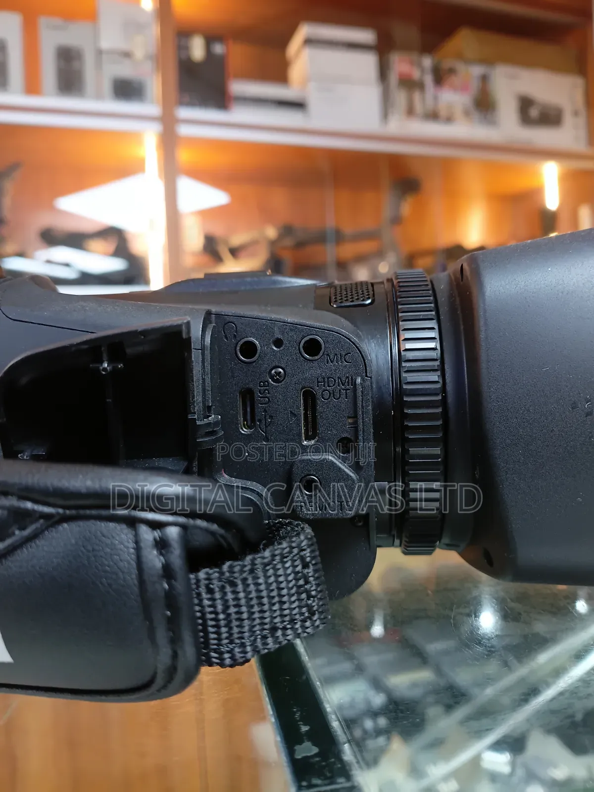 Canon Video Camera HF G70/ XA60B