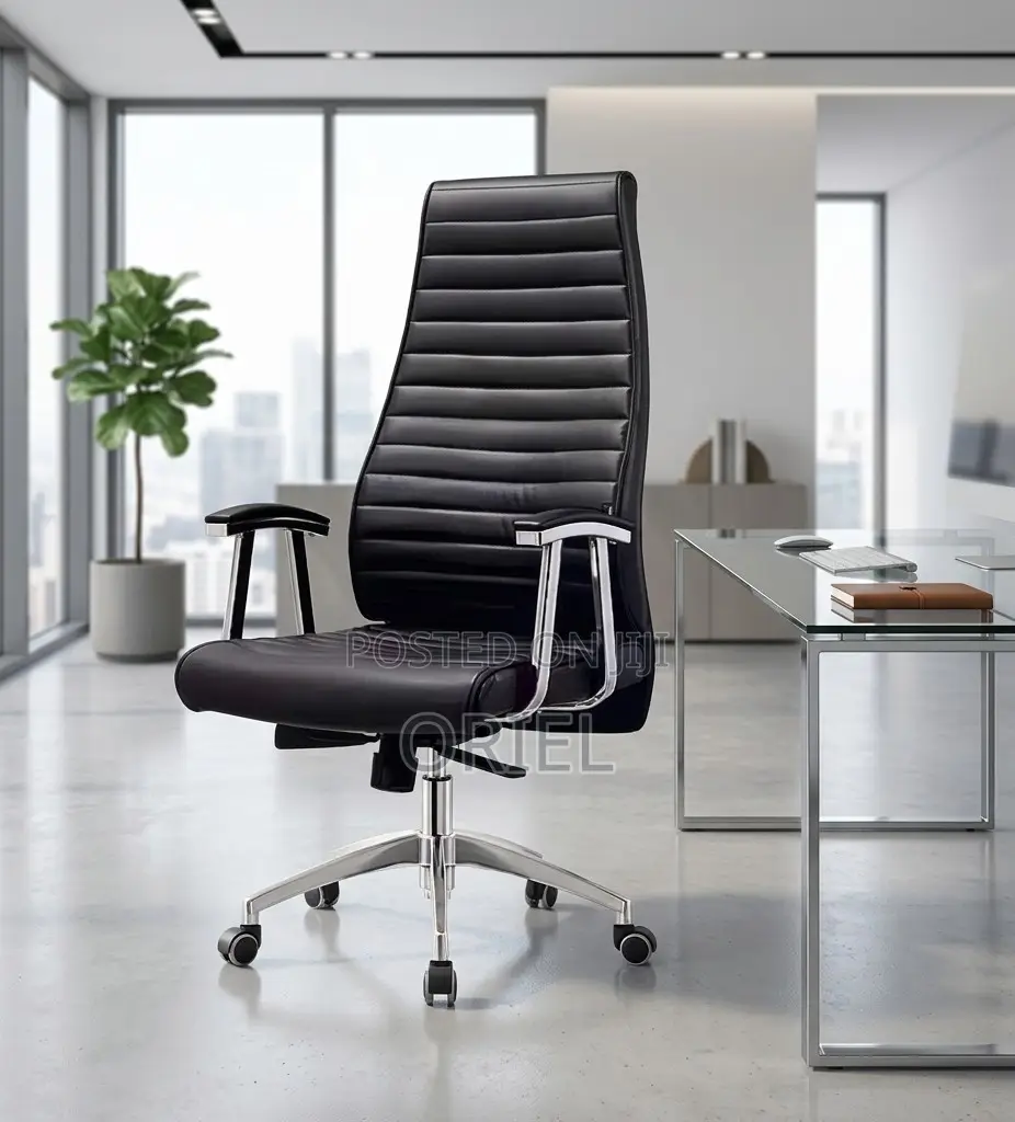 Office Chair : Black Executive High-Back Swivel Chair