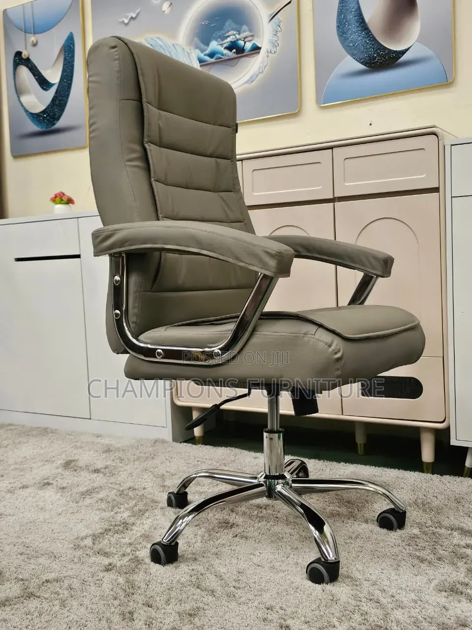 Executive Office Chair