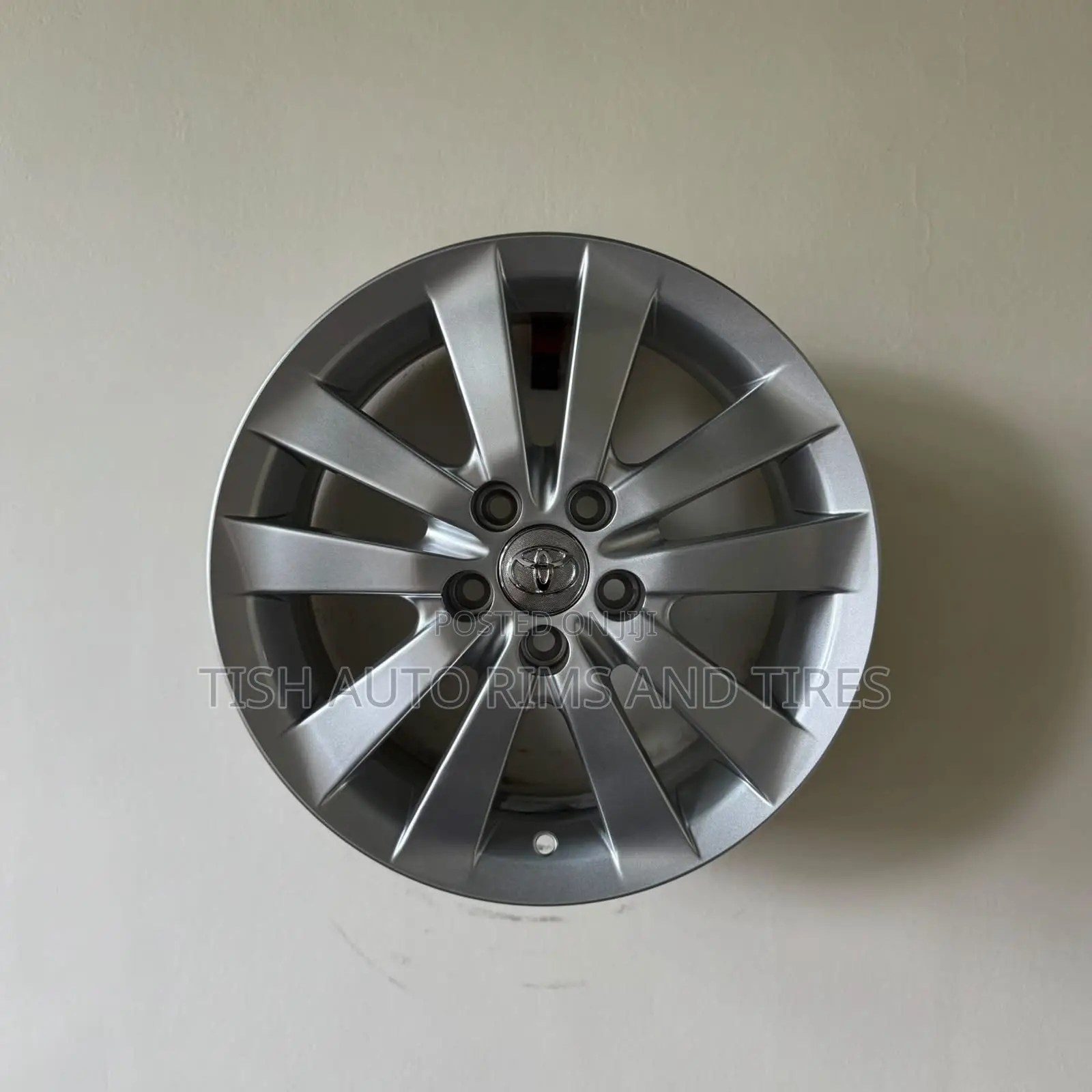 Toyota Premio 15 Inch Rims Set Silver