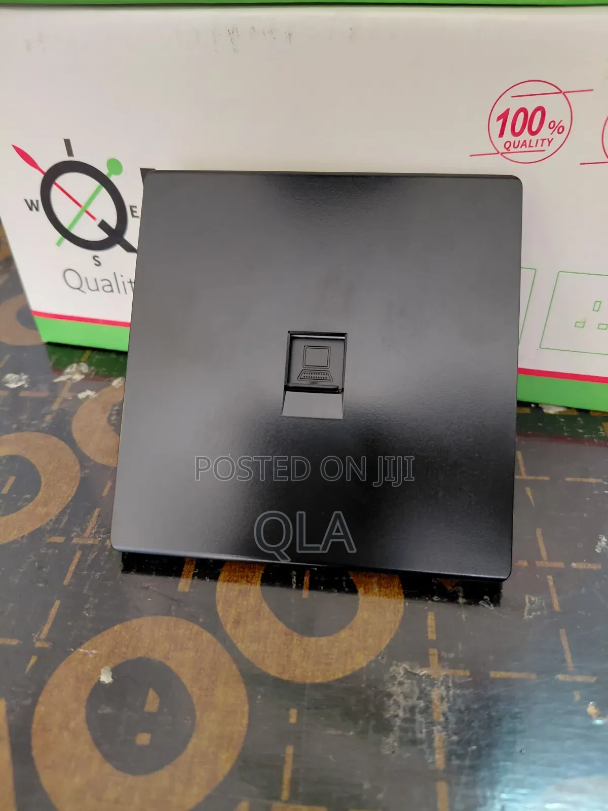Data Socket Cat 6 Black