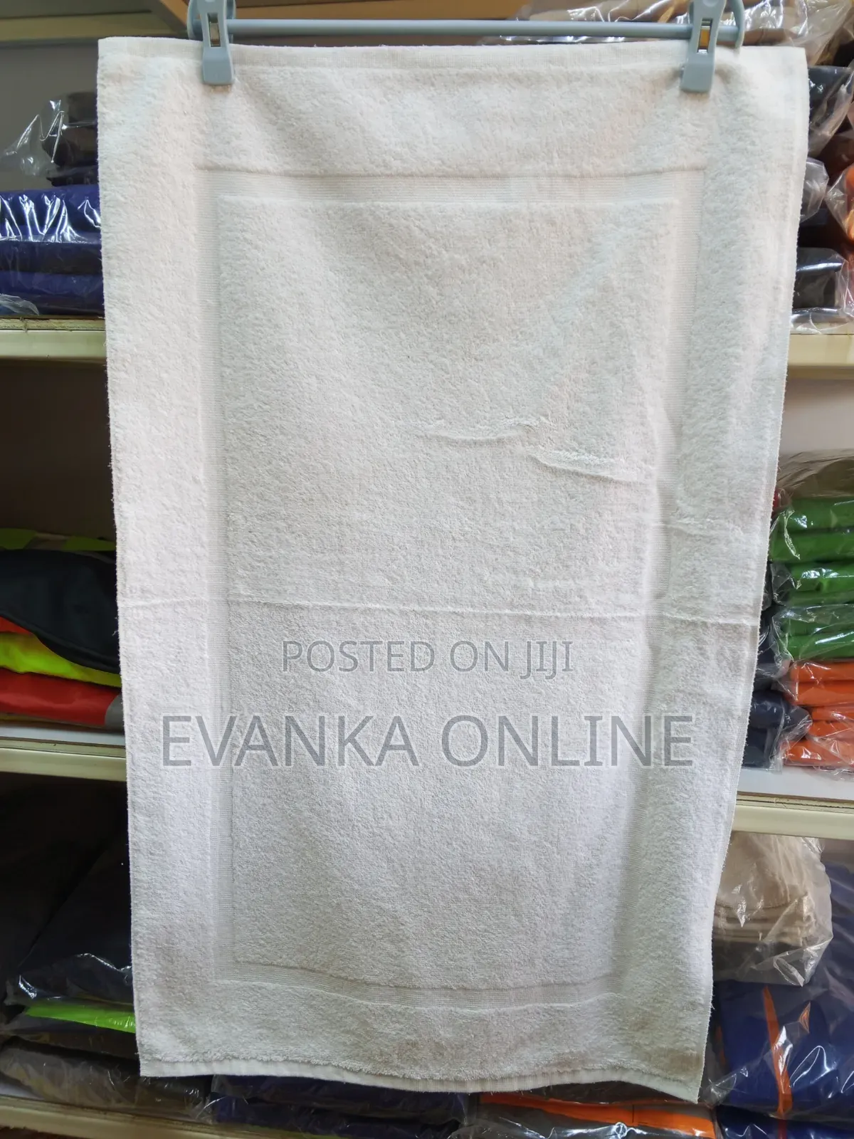 Bath Mat - White (50x80cm)