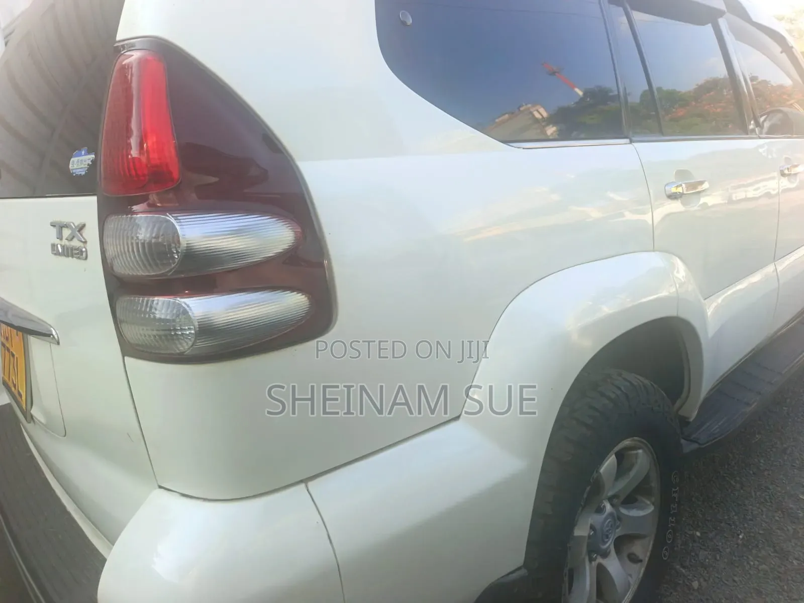 Toyota Land Cruiser Prado 2006 White
