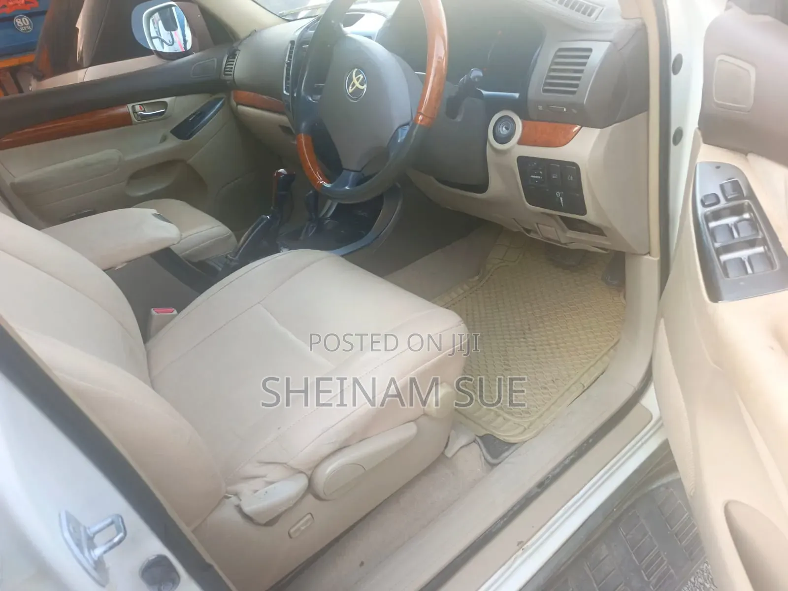 Toyota Land Cruiser Prado 2006 White
