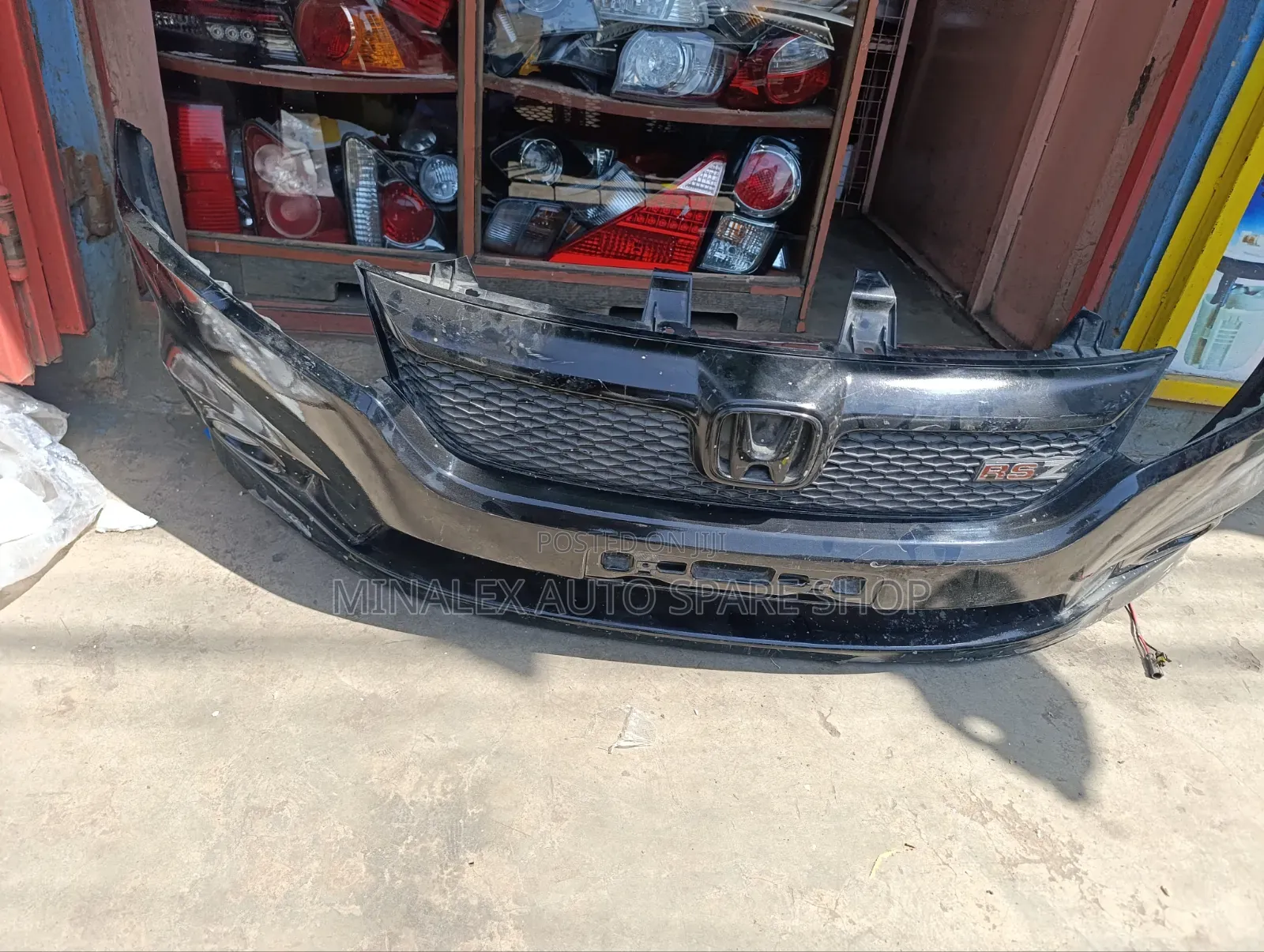 Honda Stream Front Bumper 2008 Complete With Foglights