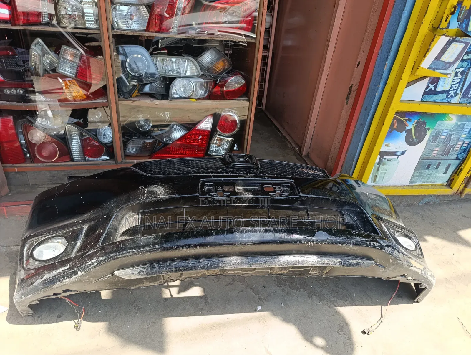Honda Stream Front Bumper 2008 Complete With Foglights