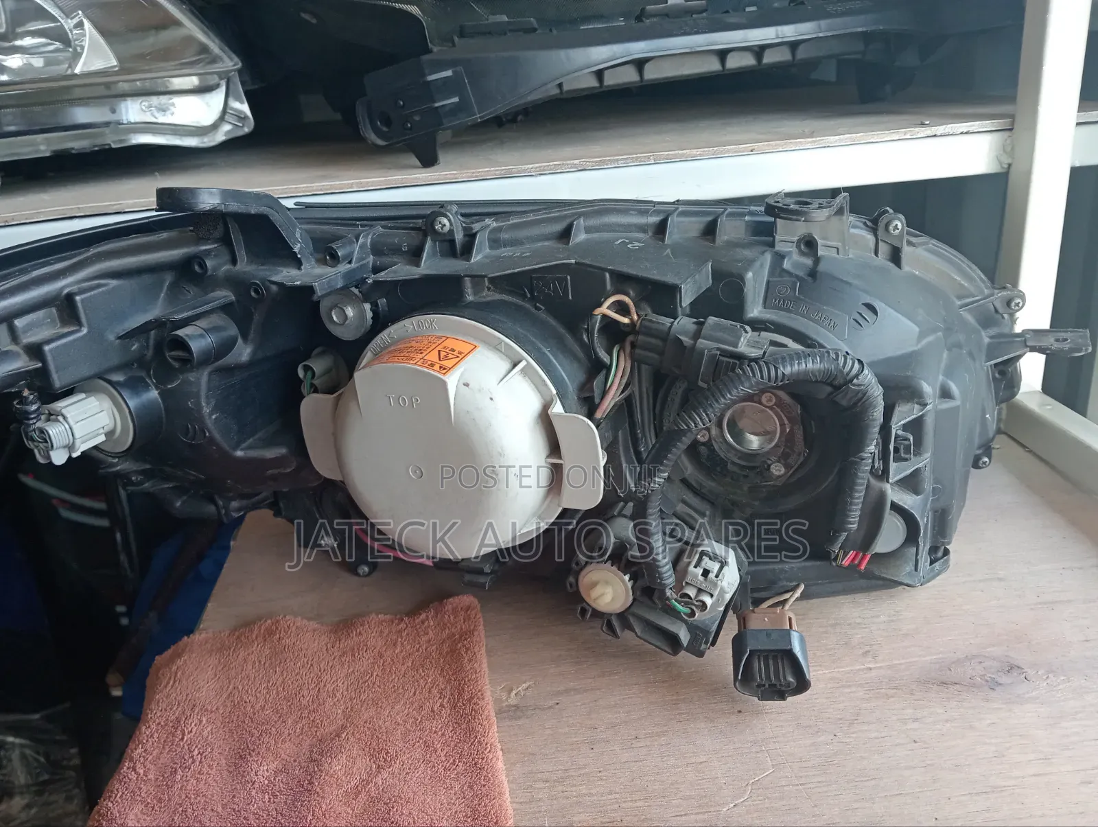 Subaru Legacy Bp5 Headlight