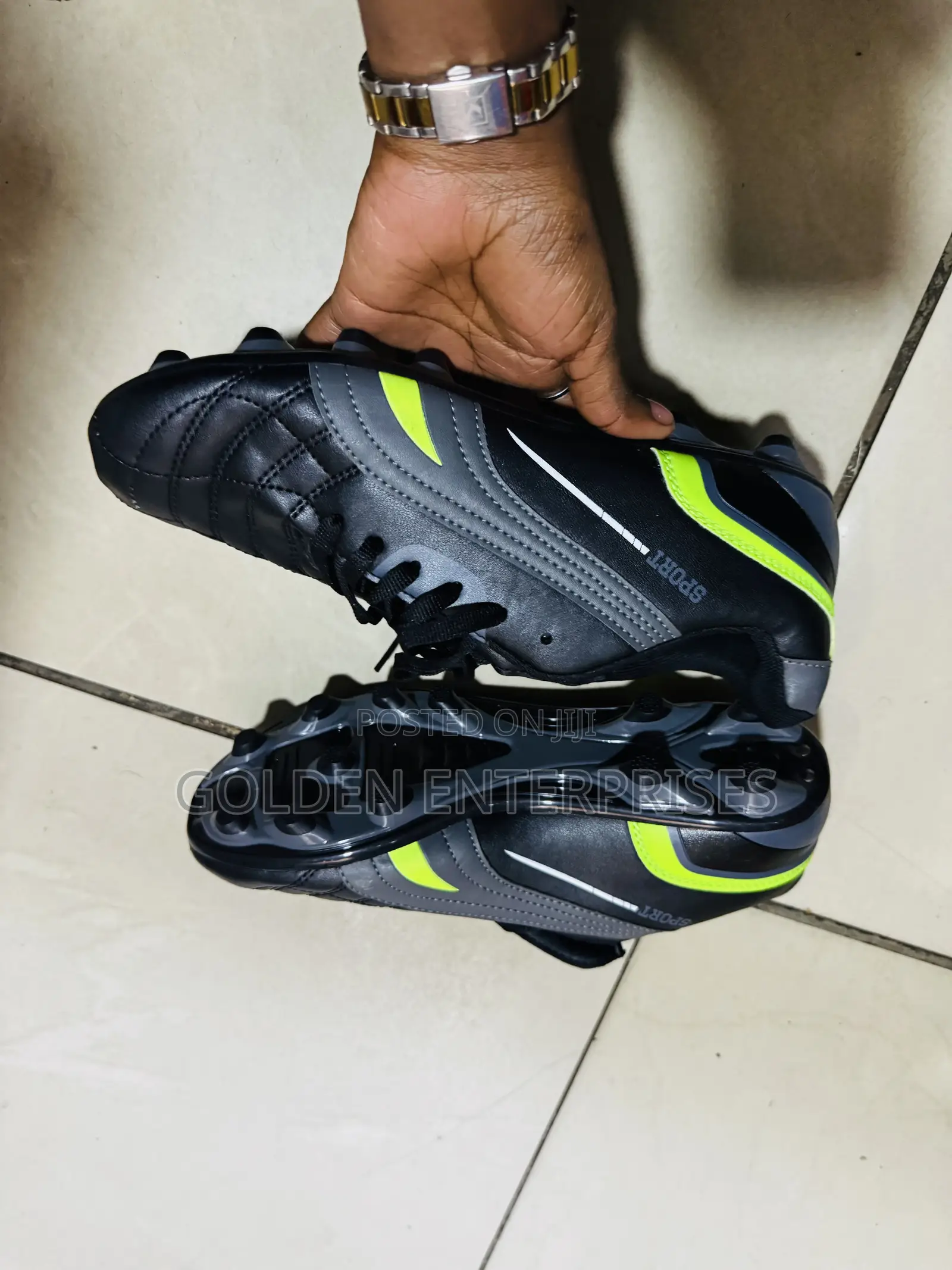 Sports Lightweight Football Cleats 37-45
