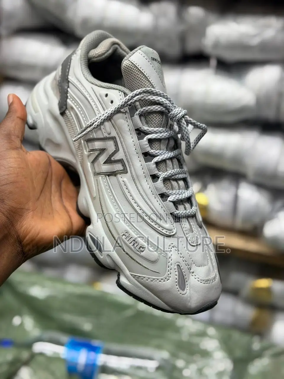 New Balance 1000