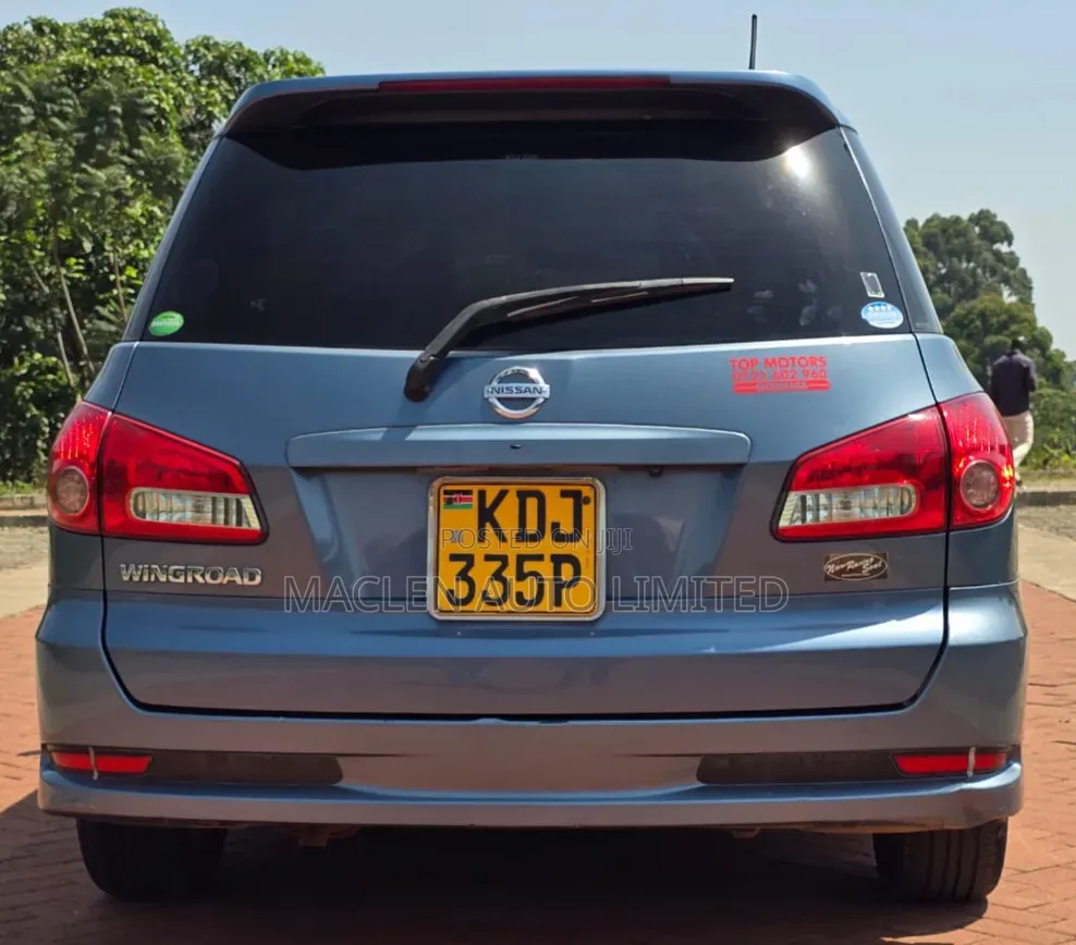 Nissan Wingroad 2015 Blue
