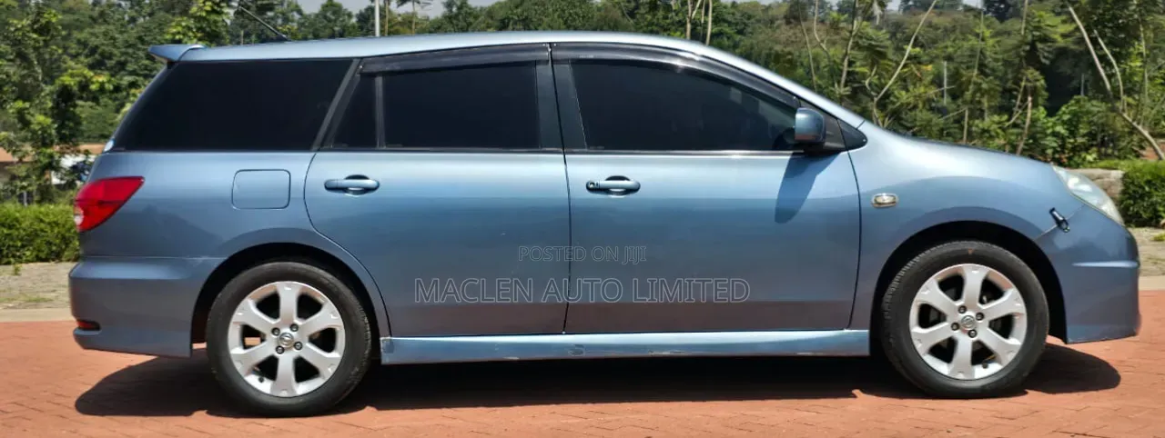 Nissan Wingroad 2015 Blue