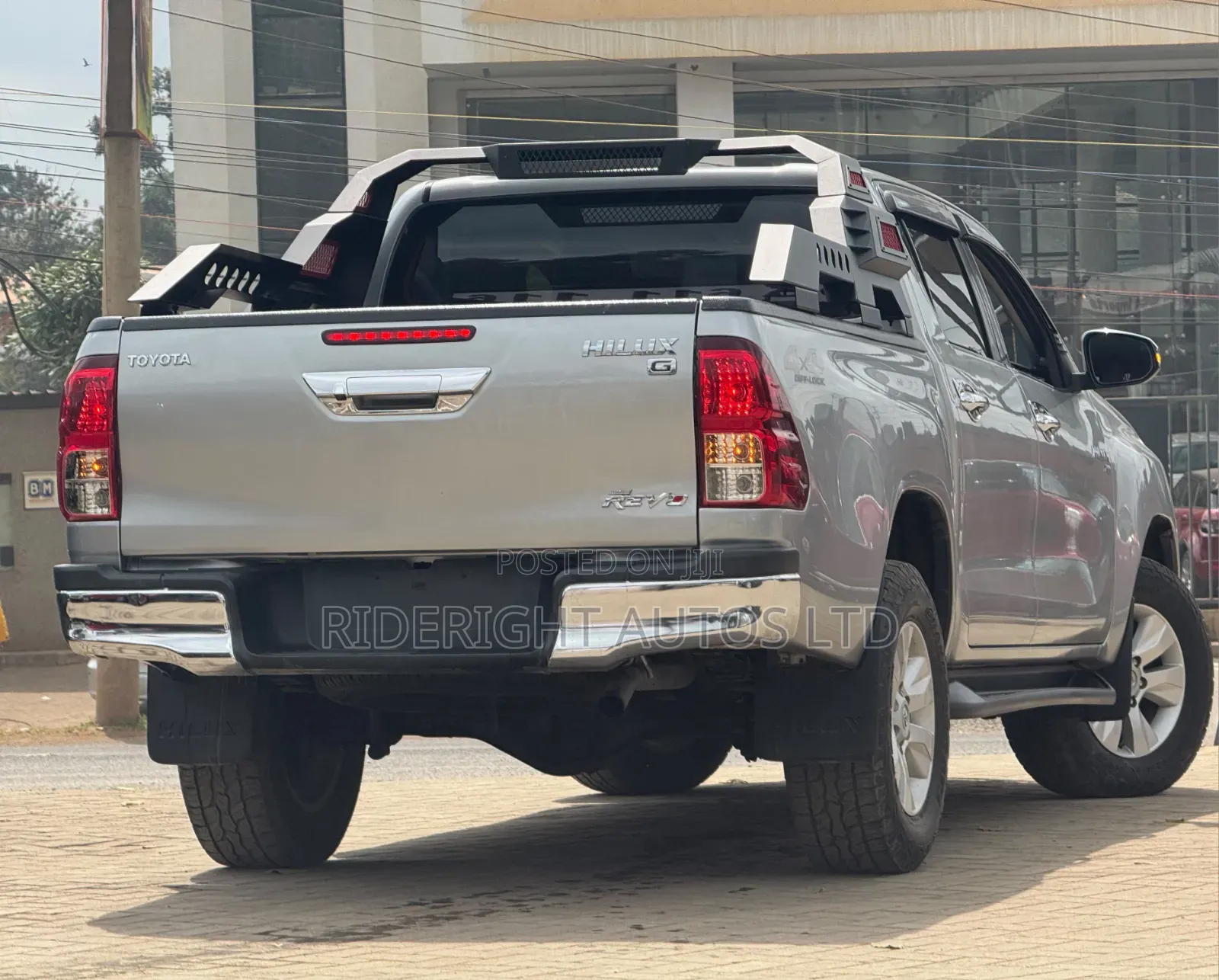 Toyota Hilux 2017 Silver