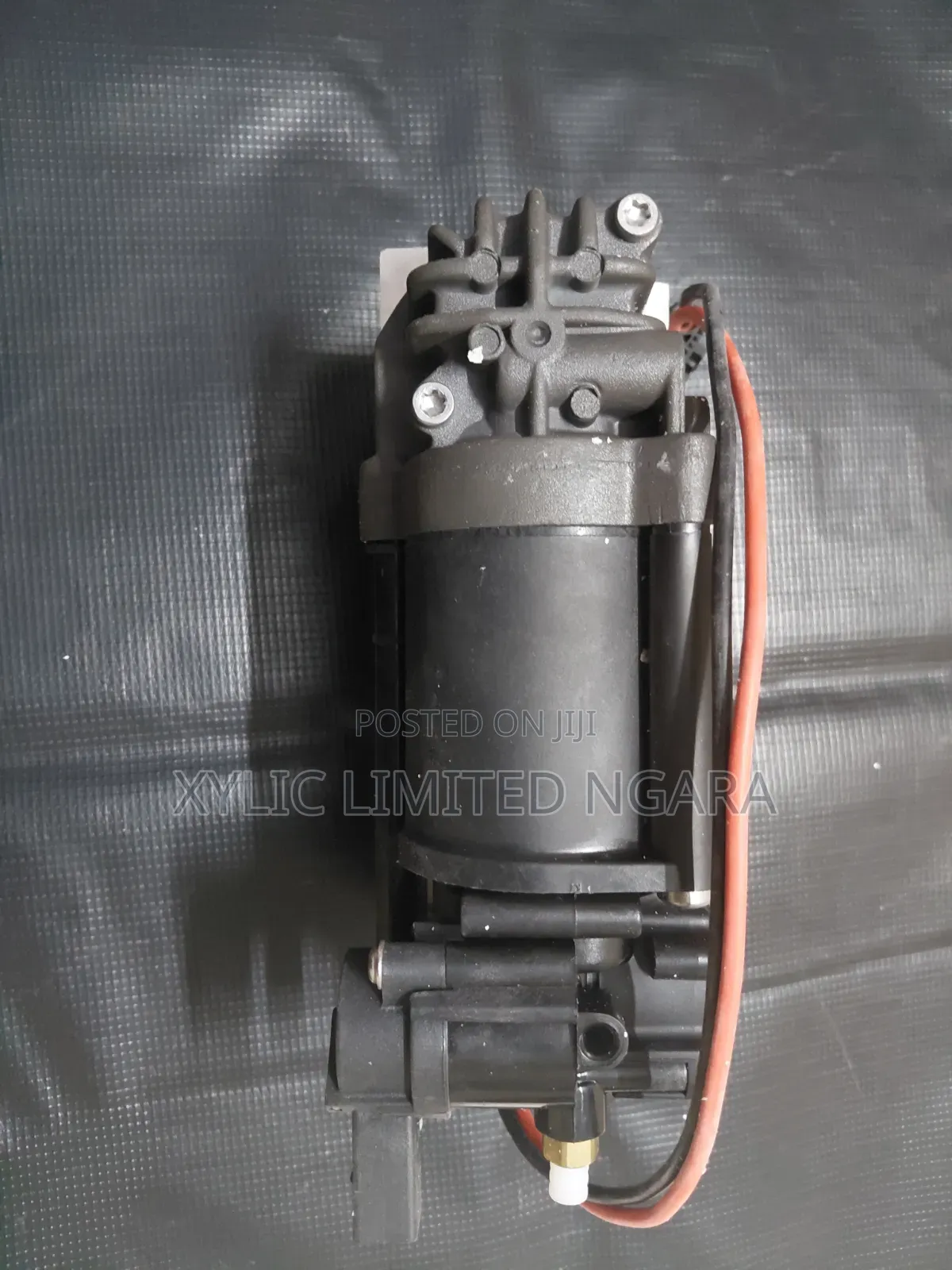 Mercedes W212 W218 Air Suspension Compressor