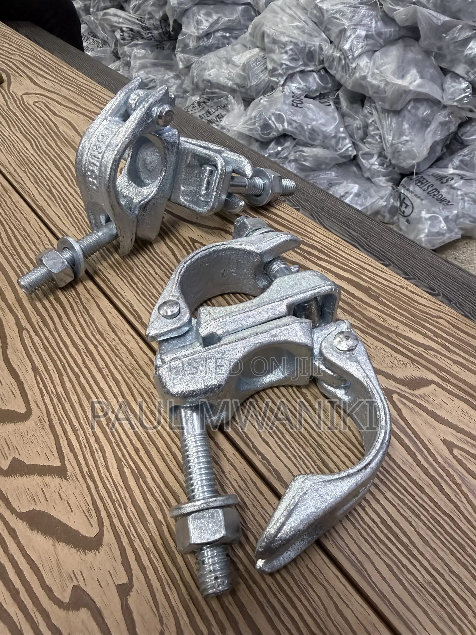 Scaffolding Swivel Coupler / Swivel Clamp – Heavy Duty Galvanized