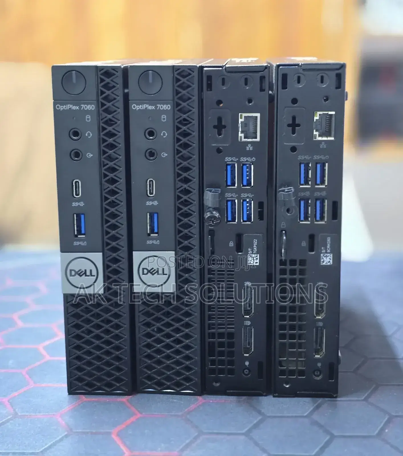 Desktop Computer Dell OptiPlex 7060 8GB Intel Core i5 SSD 256GB