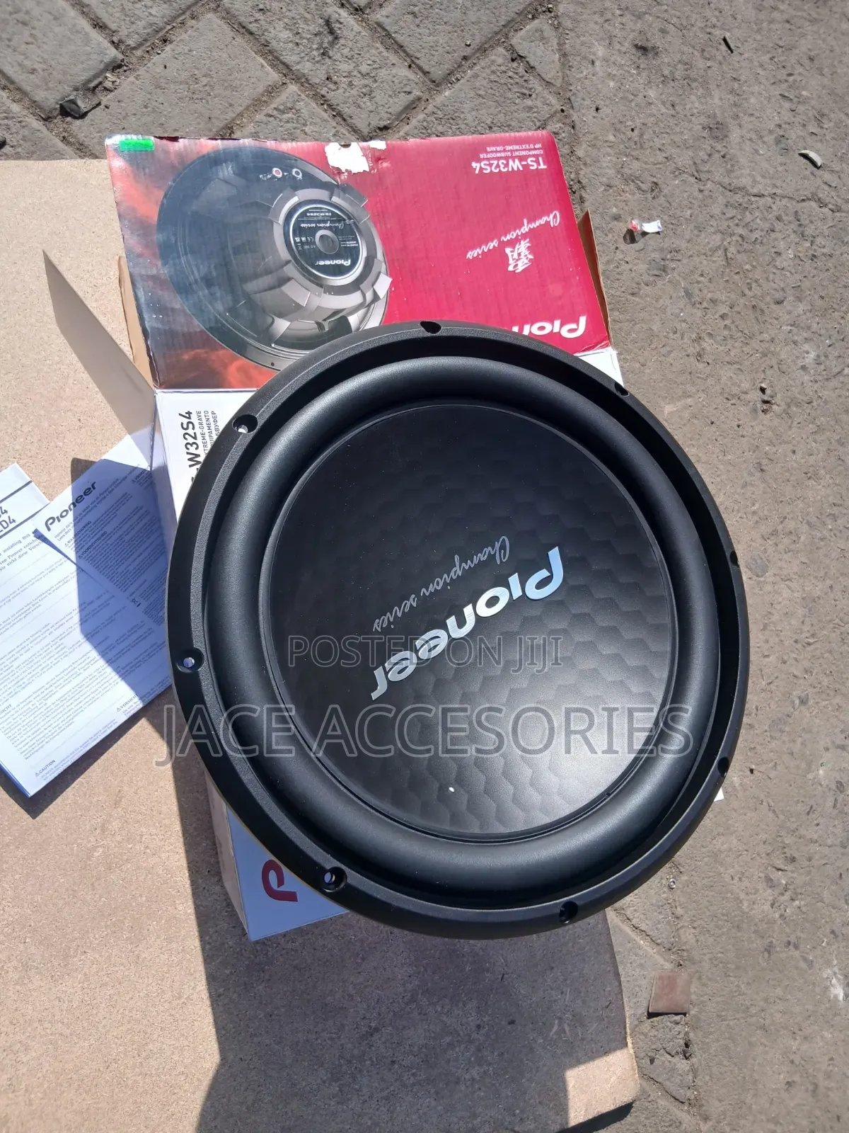 New Pioneer Subwoofer 1500w Tw-32s4