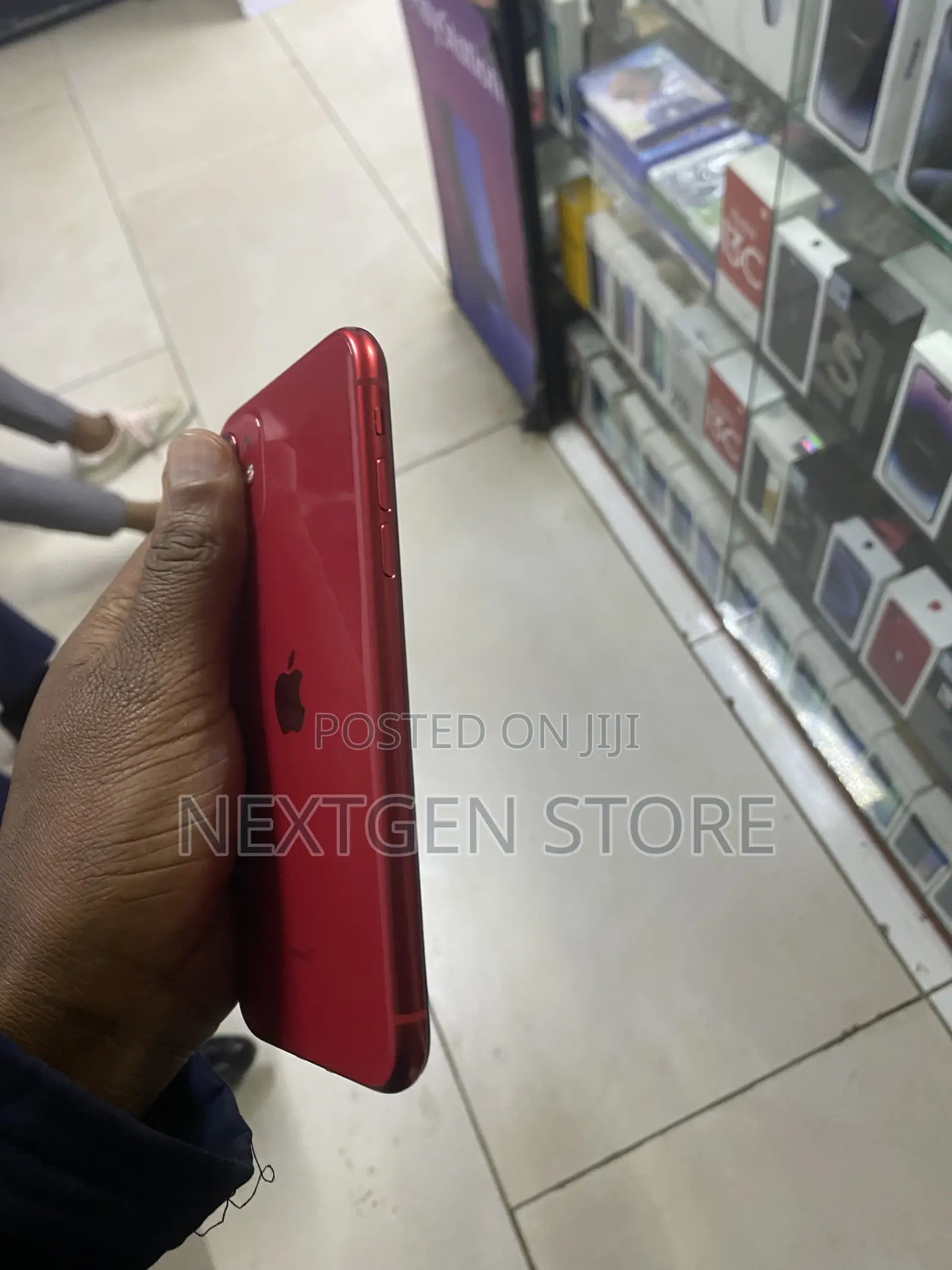 Apple iPhone 11 128 GB Red