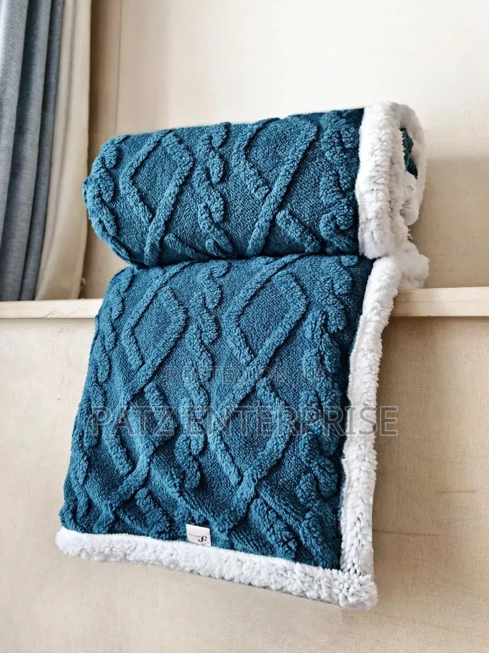 Heavy Sherpa Fleece Blanket