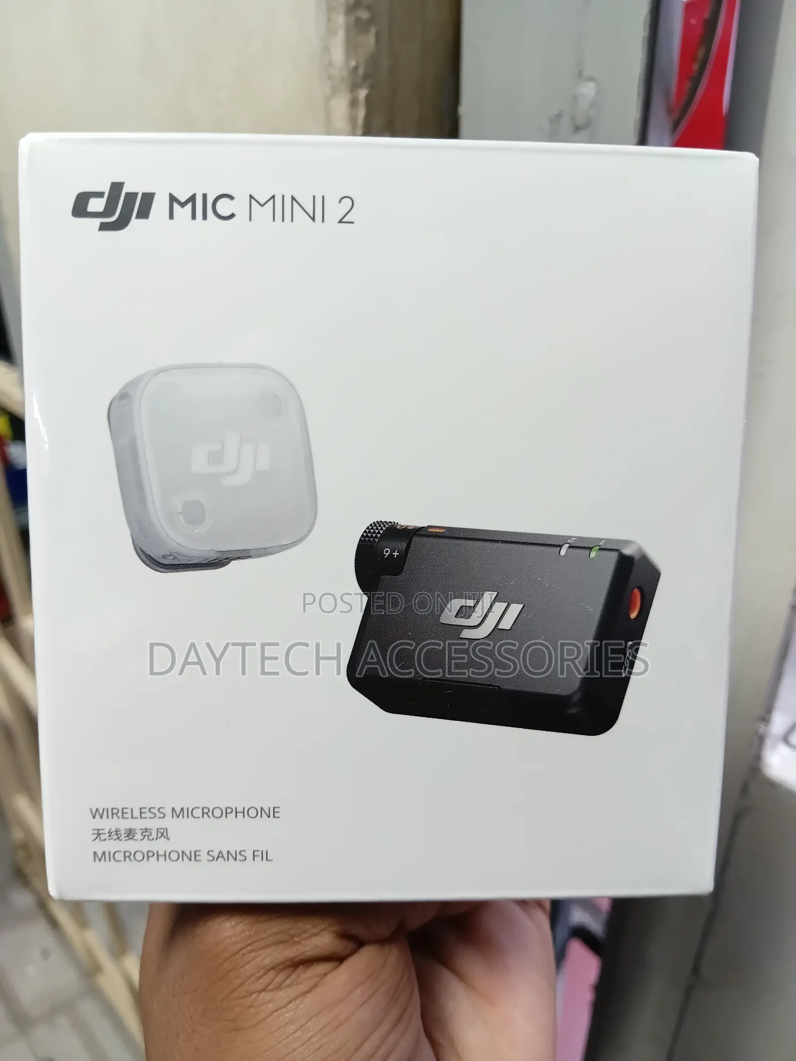 This Is a DJI Mic Mini 2 Wireless Microphone System - Black
