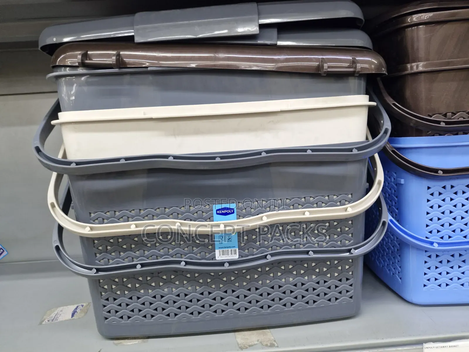 Kenpoly Getaway Plastic Basket.