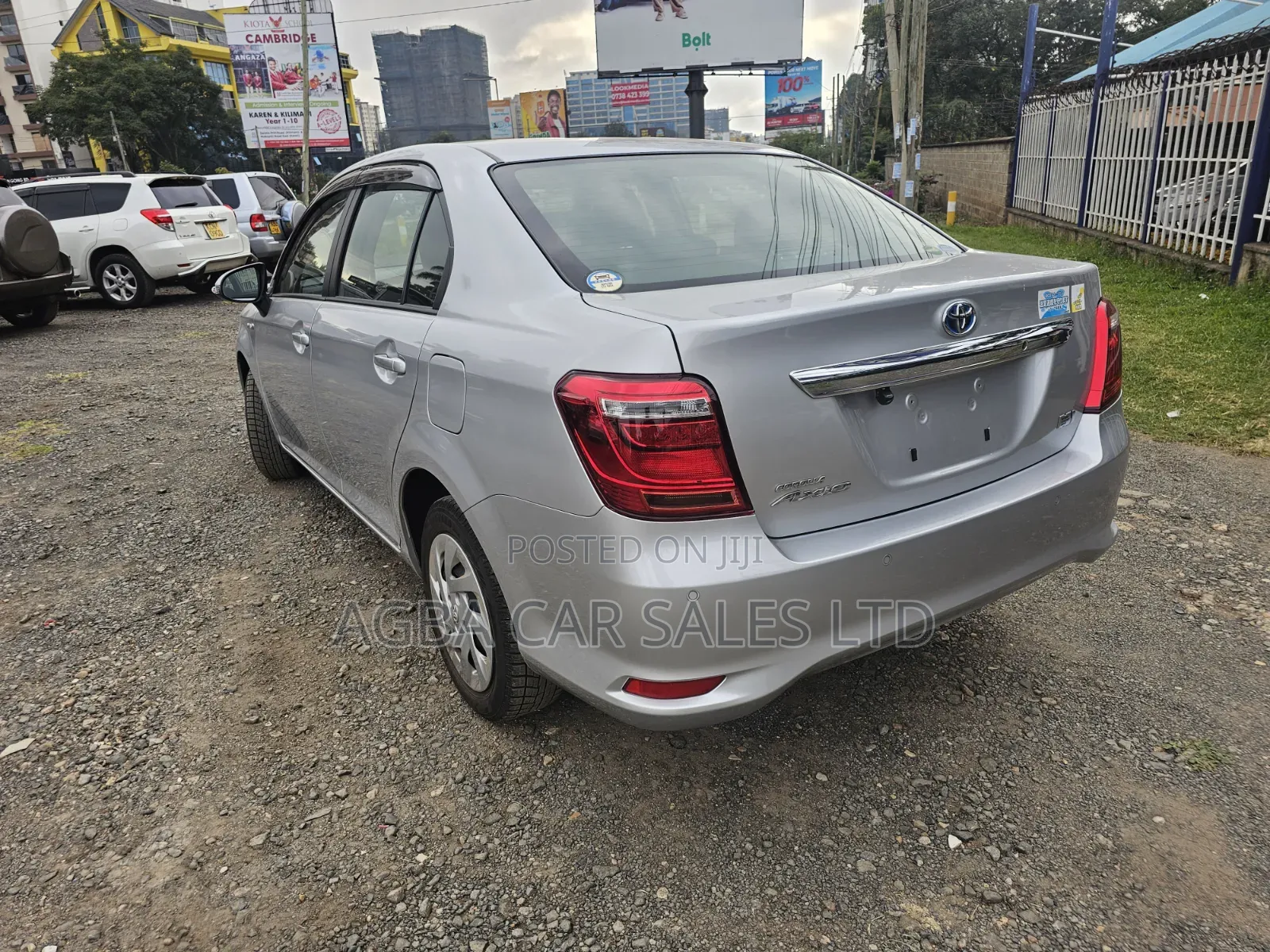 Toyota Axio 2019 Silver