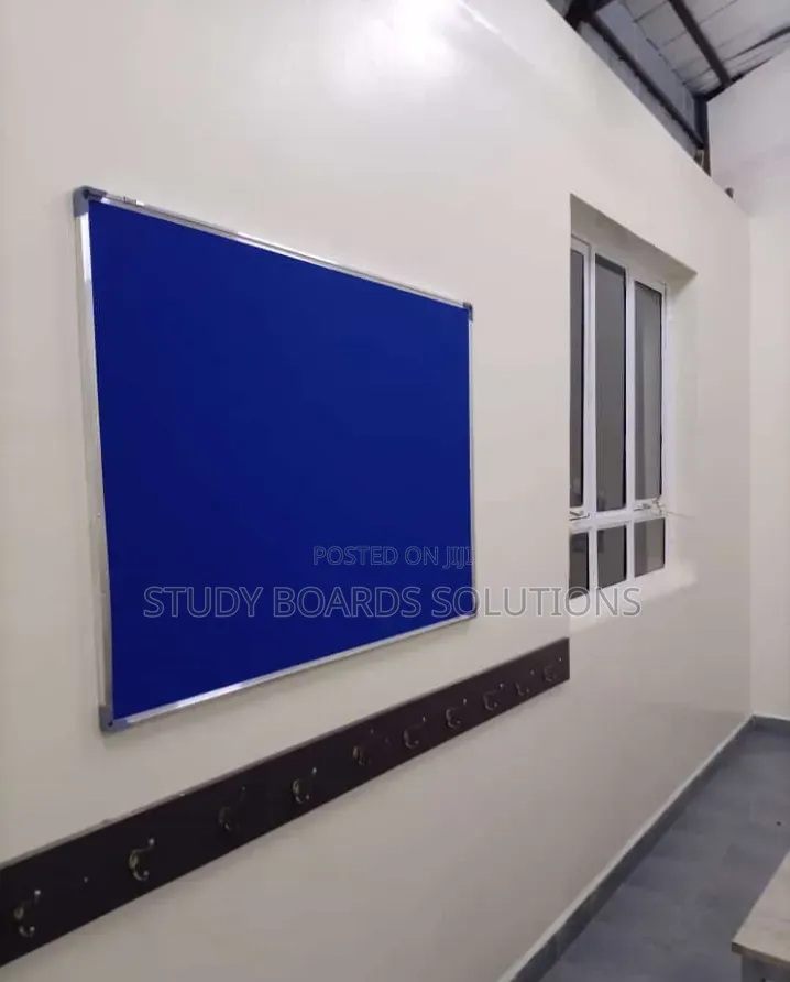 Aluminium Framed Soft Pin Board for Architectural Drawing Display4x3ft