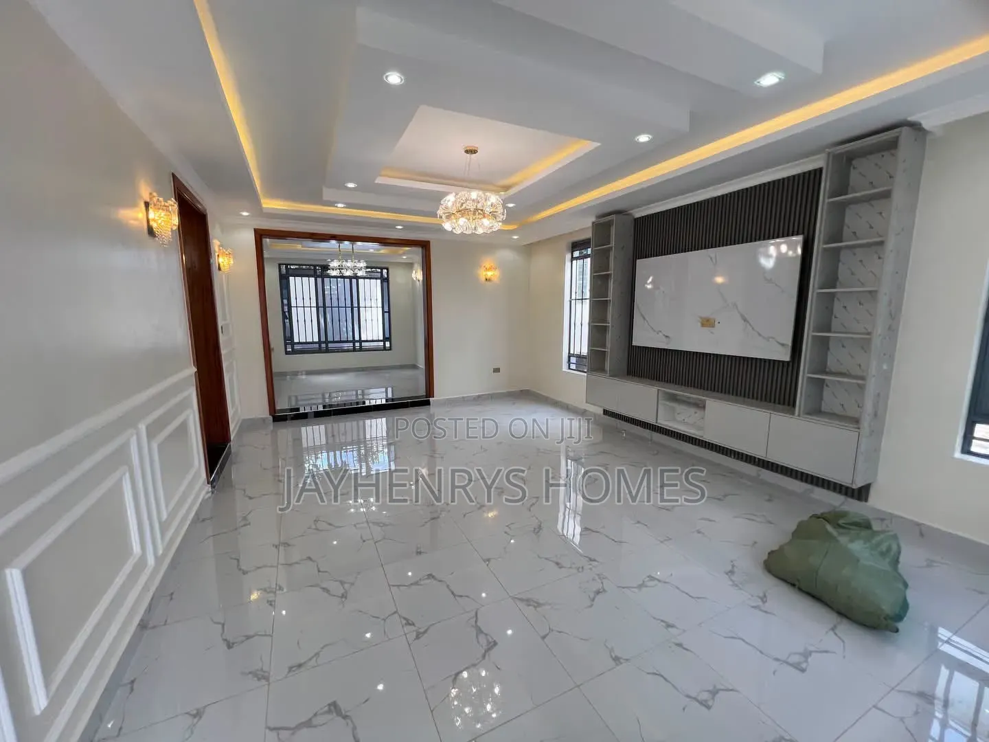 5bdrm House in Mugutha, Kimbo for sale